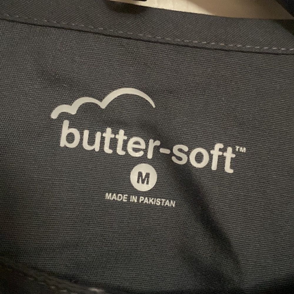 Butter Soft Scrub Coat - Picture 2 of 6
